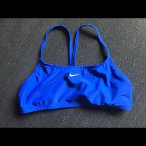 NWOT Nike Swim Top 🏊‍♀️ 8M